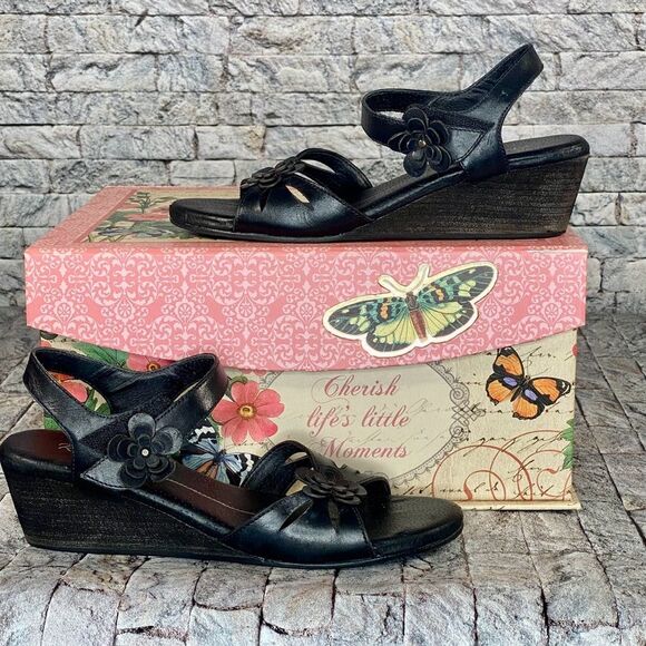Rose Petals by Walking Cradles Black Leather Sandals Size 7 Sling Backs - Picture 5 of 9